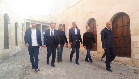 810fd2e2-0065-4494-961a-4153ed92c0c9