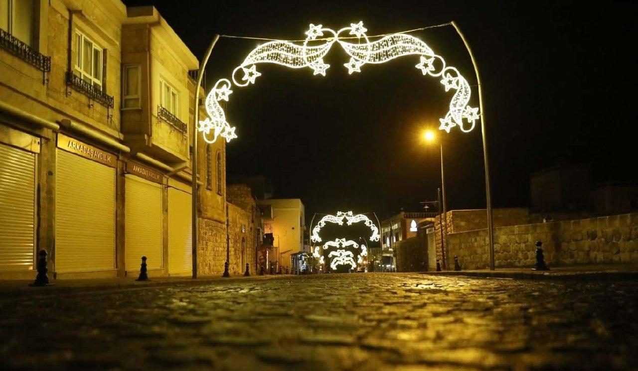 56 saatlik sokak kısıtlaması başladı