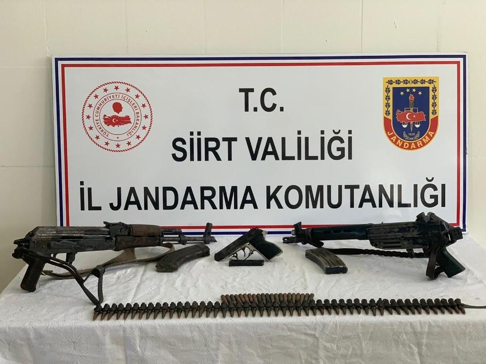 Siirt’te PKK’lı teröristlere ait mühimmat ele geçirildi