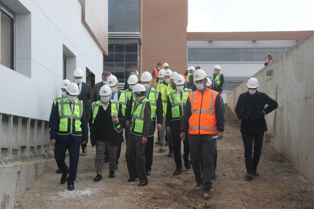 Alman Büyükelçi Schul, Türkiye’nin mülteci politikasını övdü