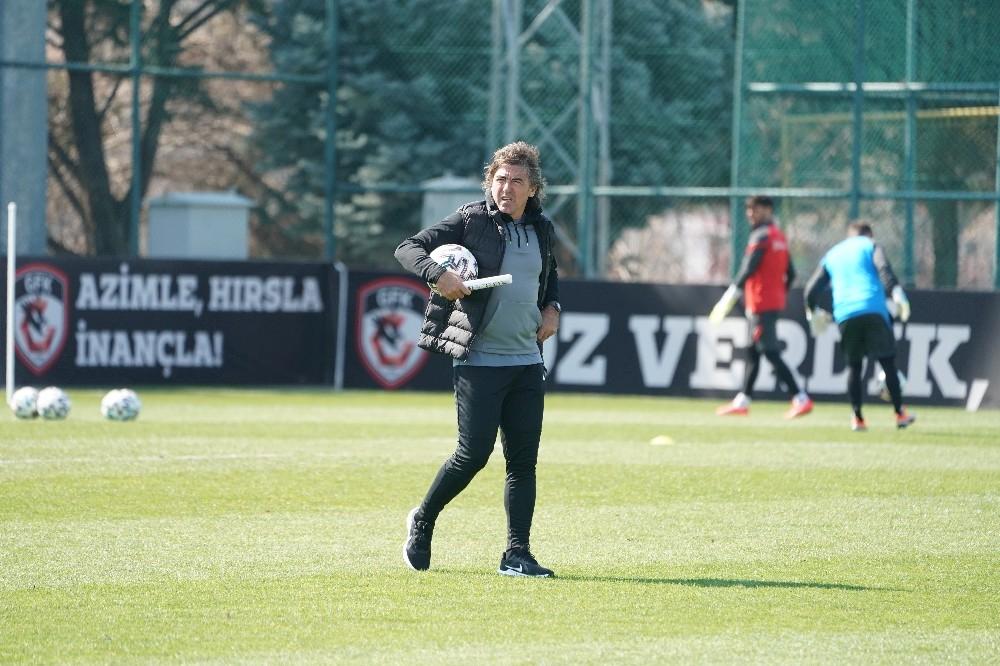 Sa Pinto: “Şu an Türkiye’nin en iyi takımı Beşiktaş”