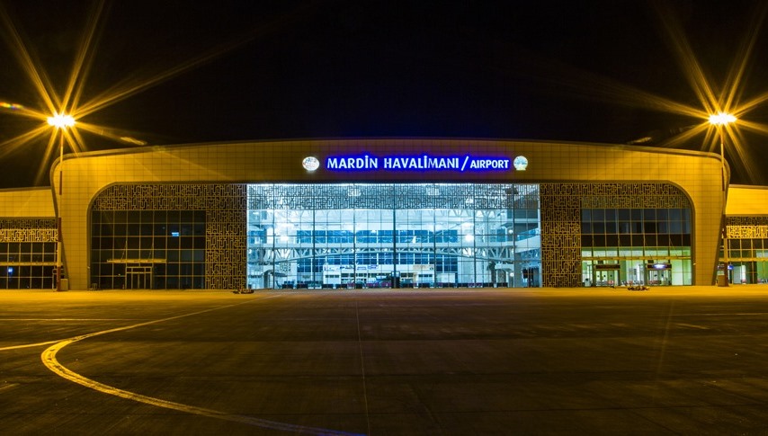 “Diyarbakır’dan Mardin Havalimanına gelecek yolcular toplu taşıma araçlarına ek bir ücret ödemeyecek”