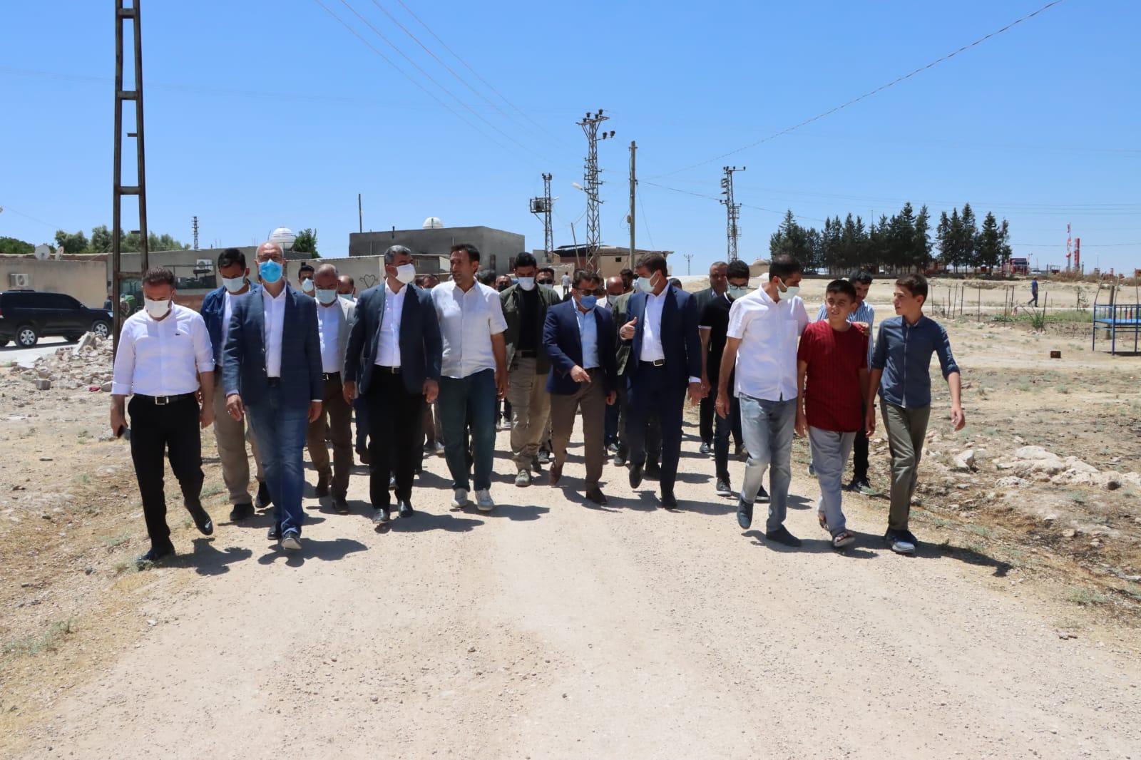 Kaymakam Çam: “Kızıltepe’de parke döşenmemiş mahalle kalmayacak”