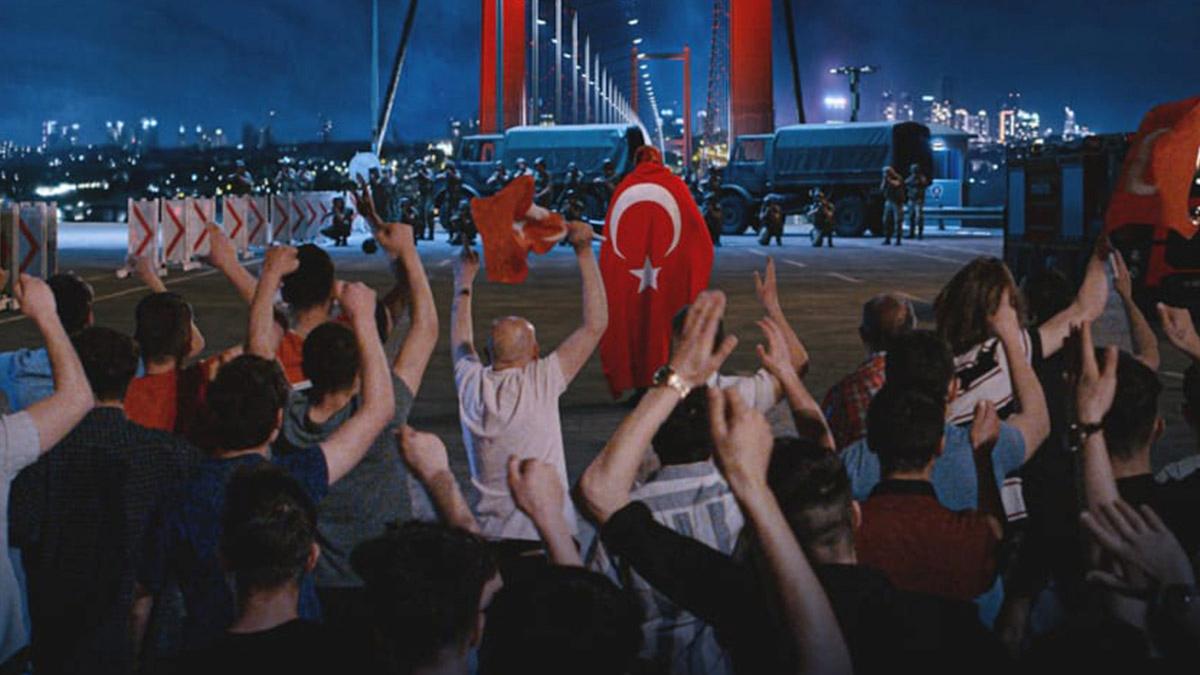 15/07 Şafak Vakti konusu ne, oyuncuları kimler? 15 Temmuz halkın demokrasi direnişi film oldu