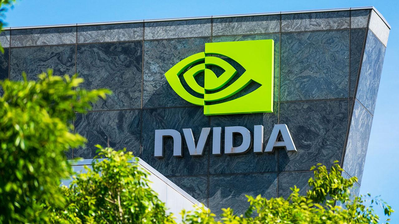 NVIDIA CEO’su Huang’a ödül verilecek!