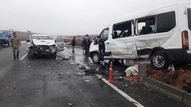 Mardin’de servis ile pikabın karıştığı kazada ölü sayısı 2’ye yükseldi