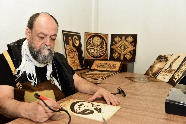 Ahşap yakma sanatı Bursa Yıldırım’da yaşatılıyor