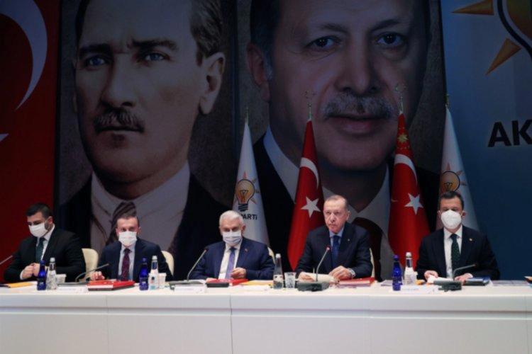 AK Parti Sözcüsü Ömer Çelik: “Diplomatik girişimleri sürdüreceğiz”