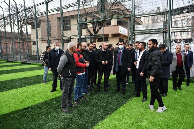 Bursa Osmangazi’den Gülbahçespor’a saha desteği