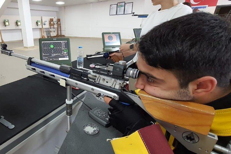 Manisa’da atıcılıkta Samet Akça’dan bronz madalya