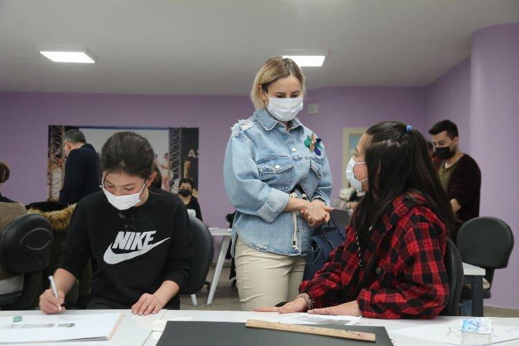 Sanatçı ruhlar Gölbaşı’nda filizleniyor