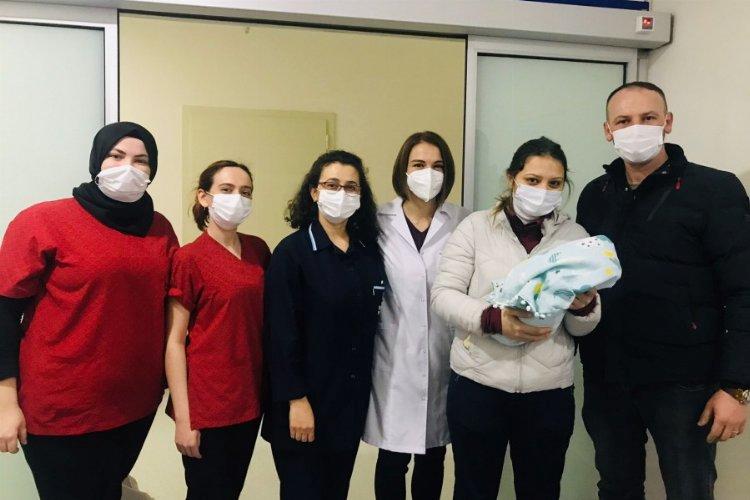 Bursa’nın minik savaşçısı koronavirüse meydan okudu