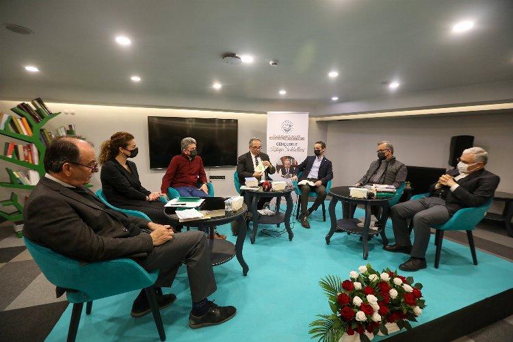 Kayseri Talas’ta “Gençlerle Kitap Sohbetleri” yapıldı