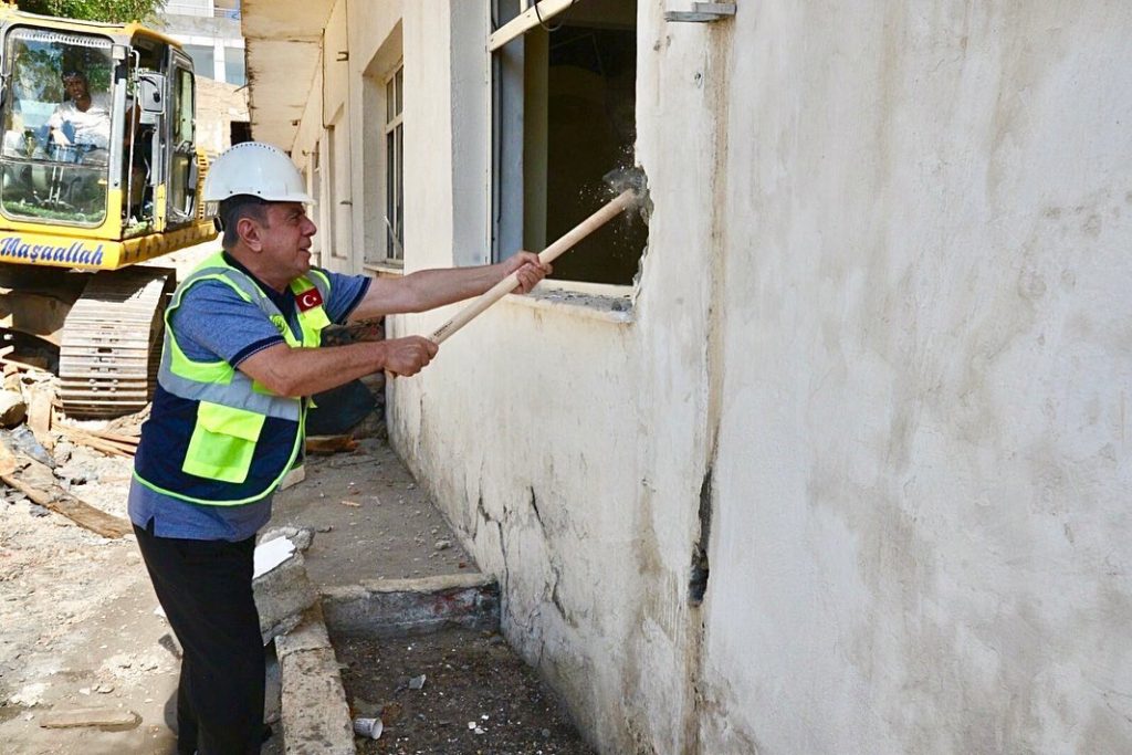 70 yıllık askeri gazino yıkılıp, yerine park yapılacak
