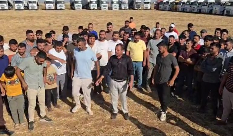 Mardin’de Şoförler Düşük Kiralara Tepki Gösterip Kontak Kapattı