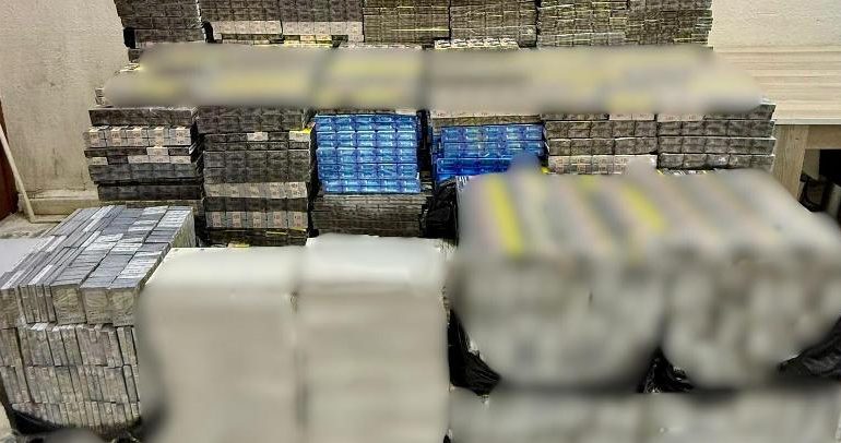 Mardin’de 15 bin 80 paket gümrük kaçağı sigara ele geçirildi